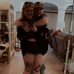 Meet your Posher, Lena